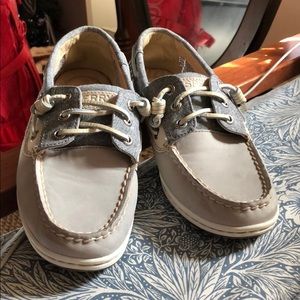 Sperry boat shoes
